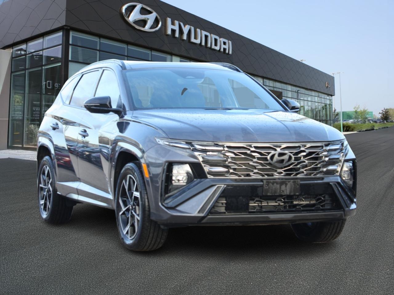 2025 Hyundai Tucson Hybrid N Line AWD / Heated Seats / Sunroof / Navigation Photo