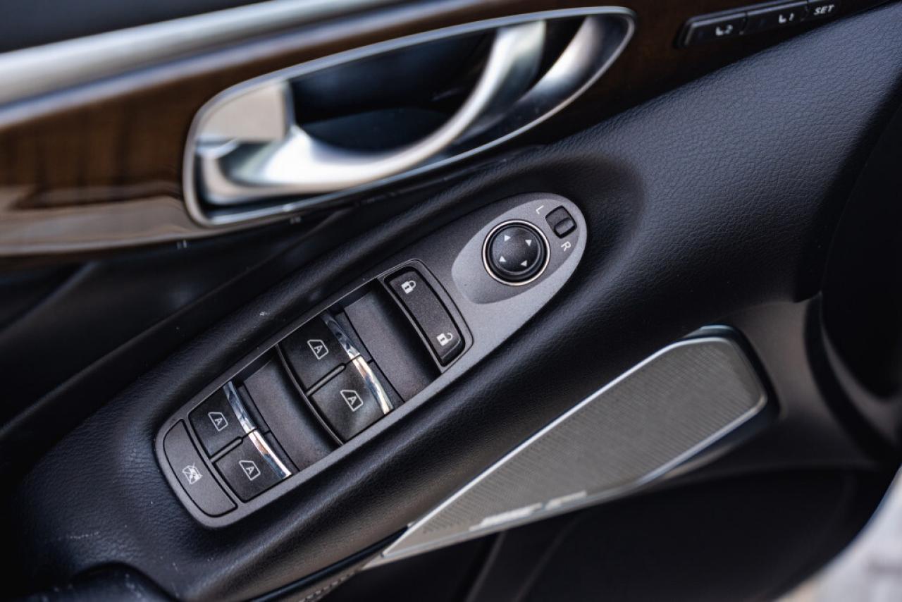 2017 Infiniti Q50 4dr Sedan 3.0t Photo