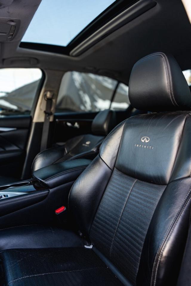 2017 Infiniti Q50 4dr Sedan 3.0t Photo