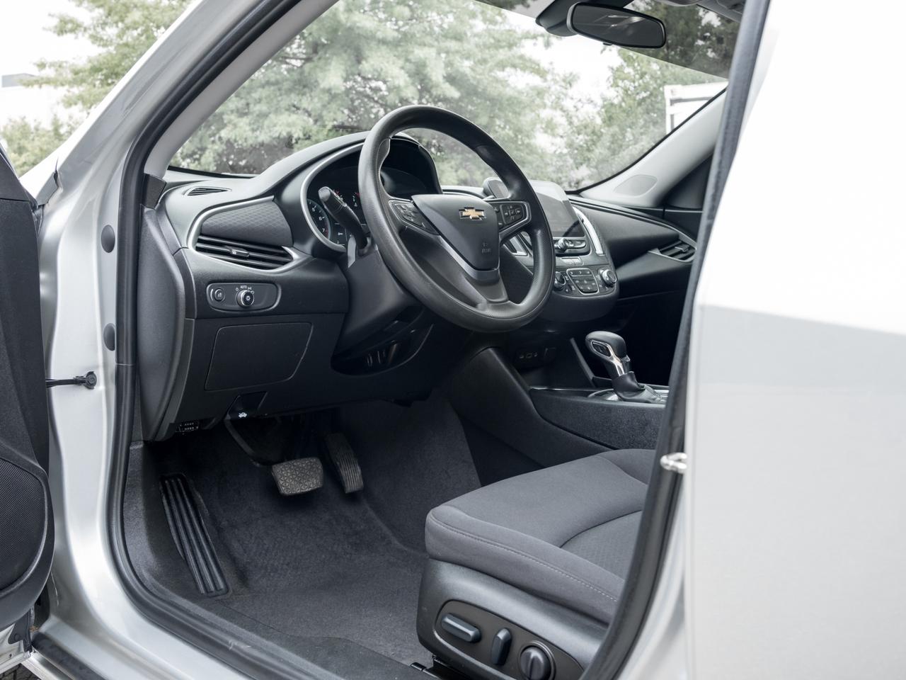 2022 Chevrolet Malibu SDN Photo