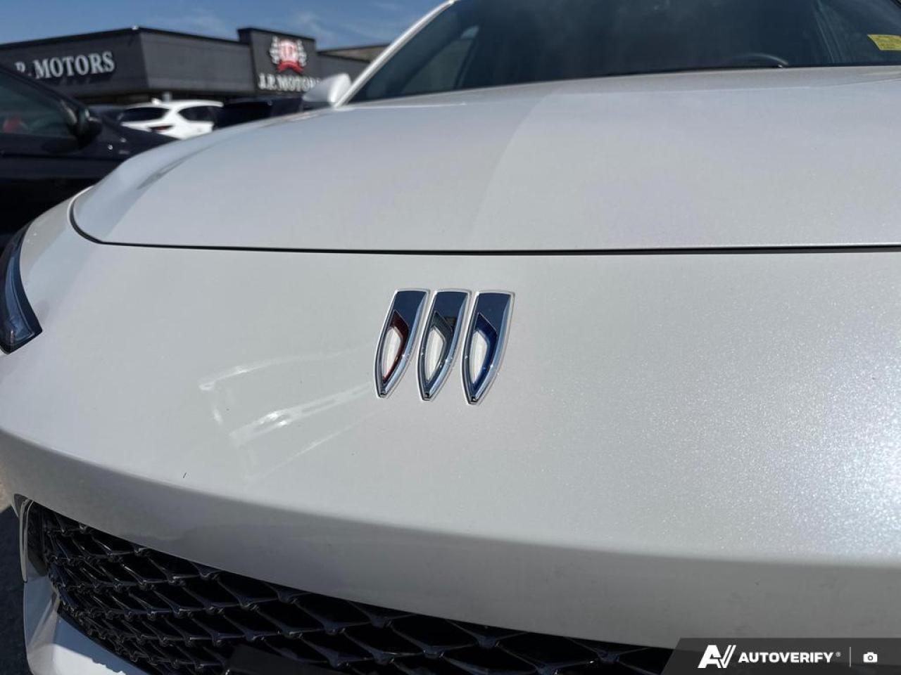 2024 Buick Envista Avenir BACKUP CAM   BLUETOOTH   HTD SEATS   KEYLES Photo