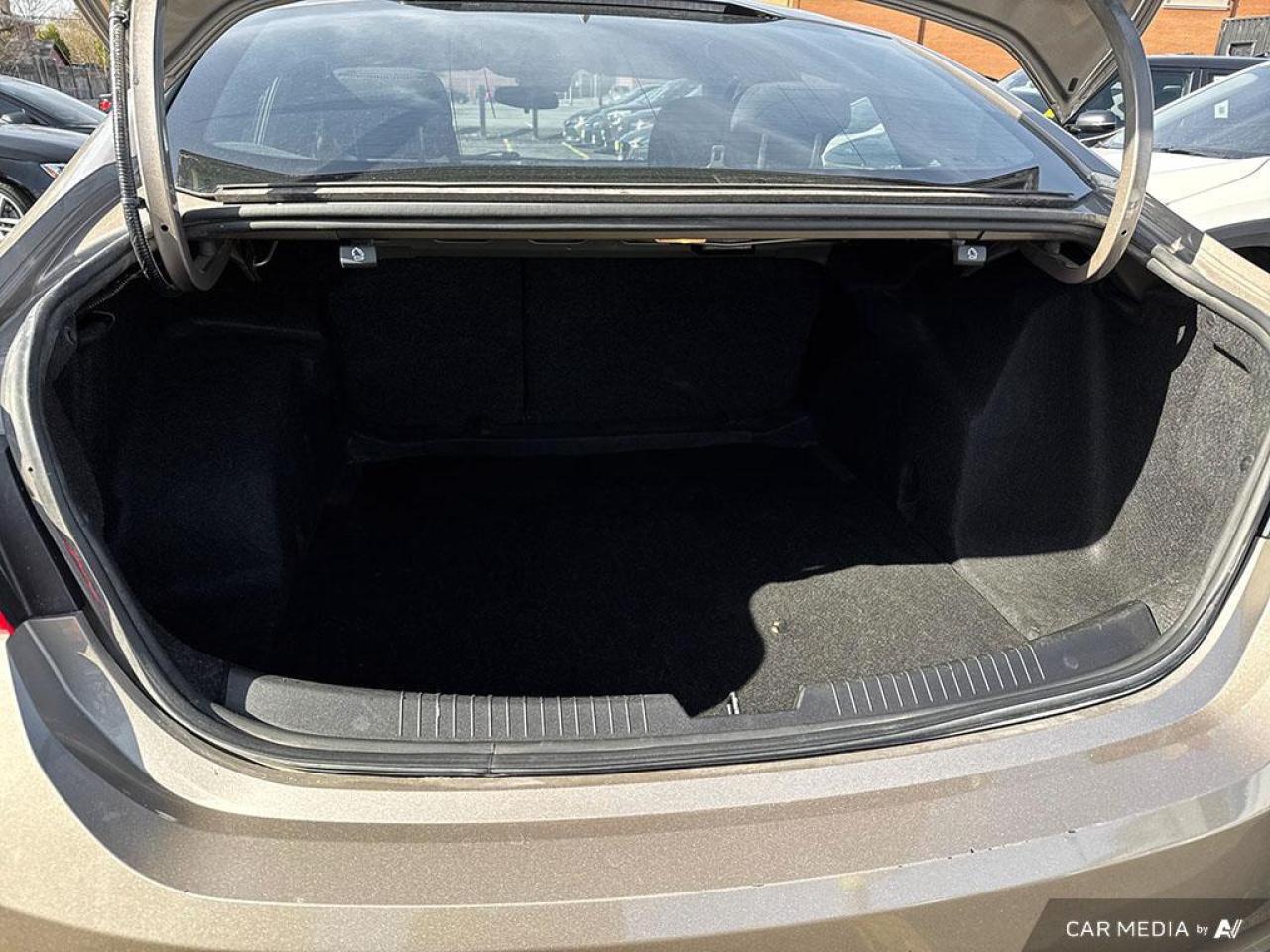 2023 Chevrolet Malibu 1LT BACKUP CAM   BLUETOOTH   HTD SEATS   KEYLESS E Photo