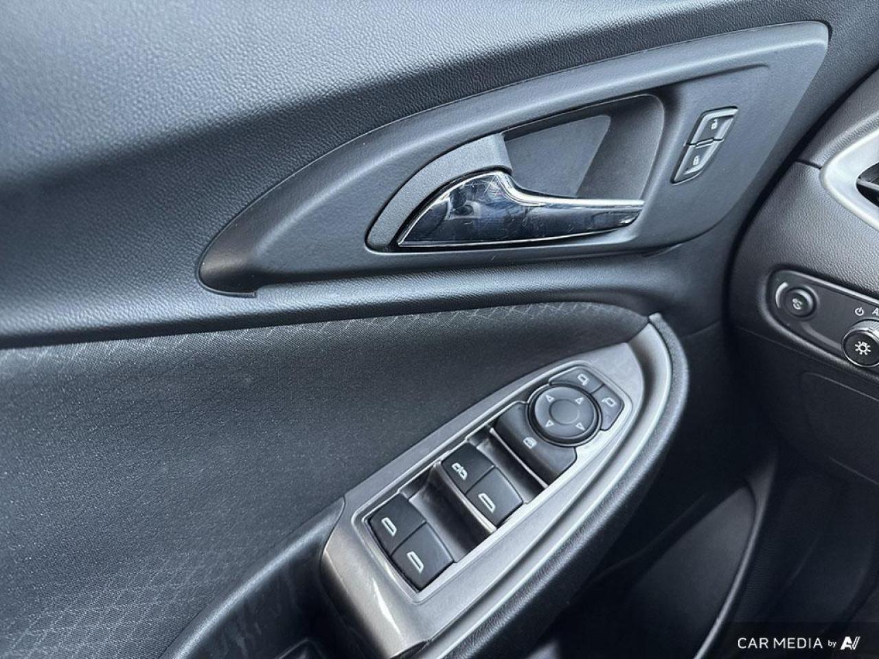 2023 Chevrolet Malibu 1LT BACKUP CAM   BLUETOOTH   HTD SEATS   KEYLESS E Photo