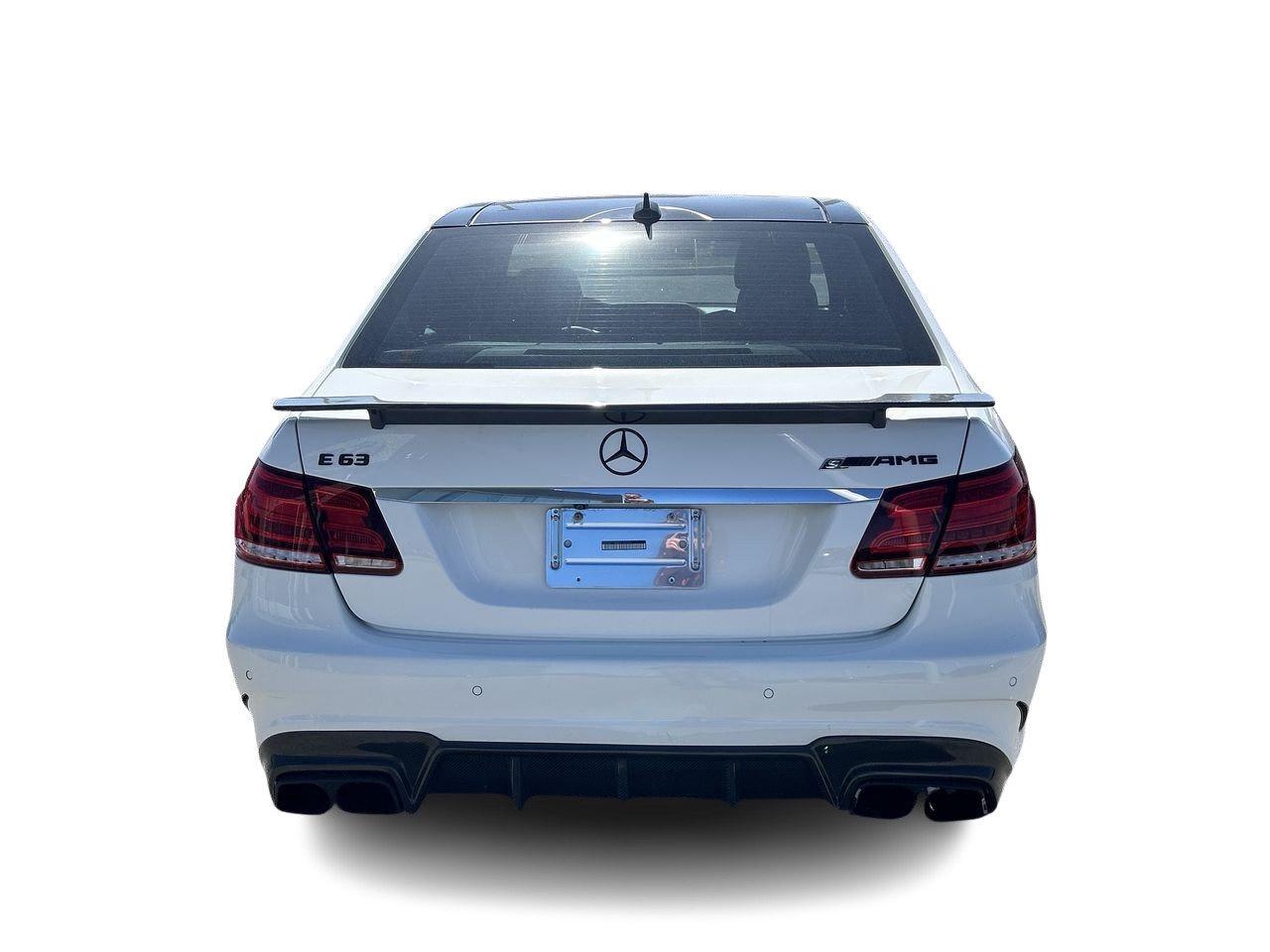 2015 Mercedes-Benz E63 AMG S-Model 4MATIC Sedan   Accident-Free Photo