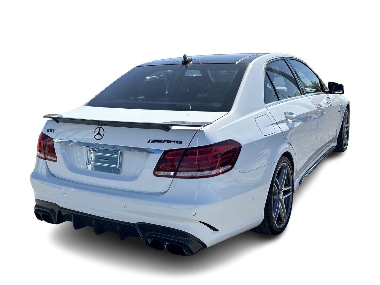 2015 Mercedes-Benz E63 AMG S-Model 4MATIC Sedan   Accident-Free Photo