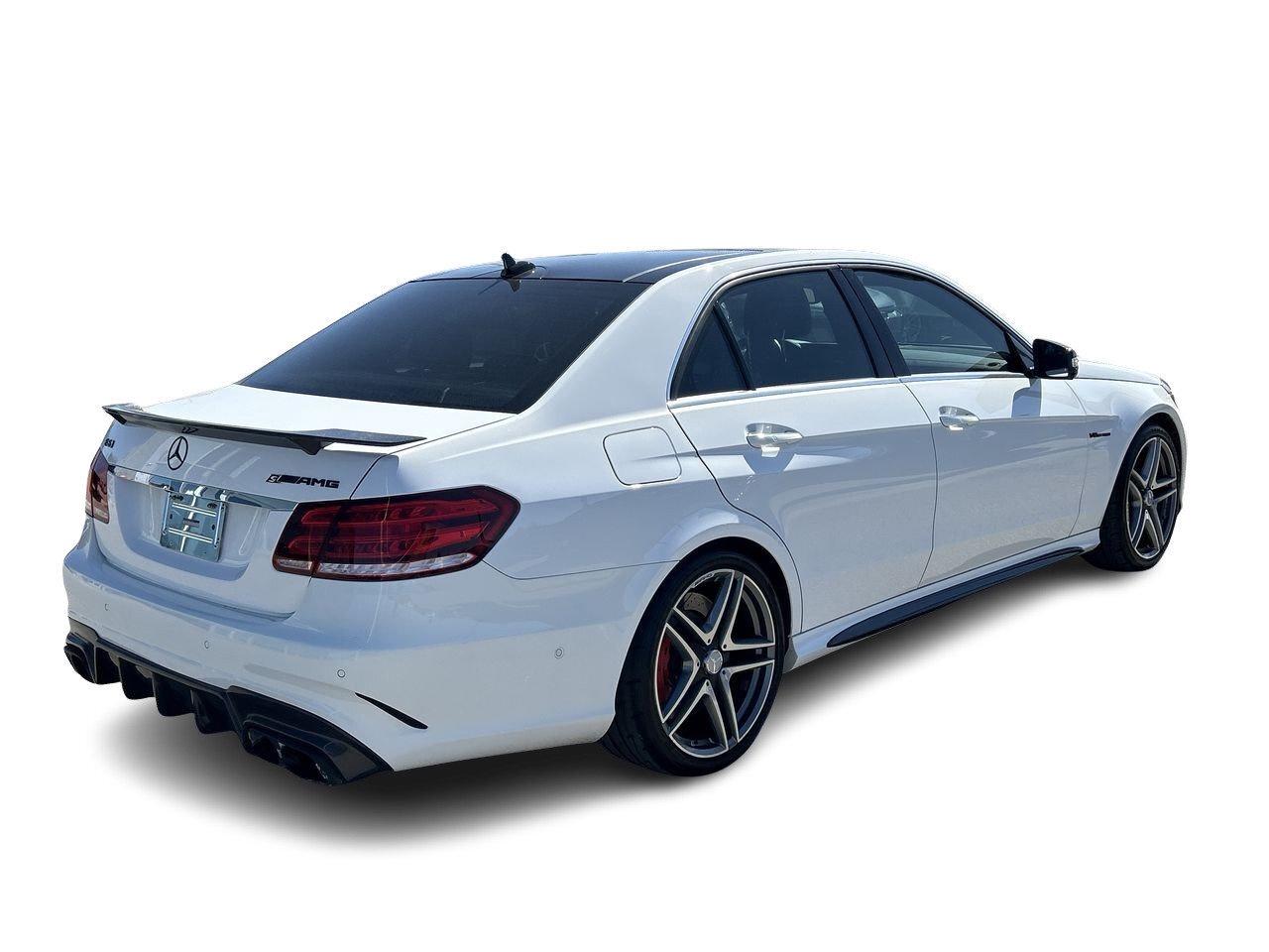 2015 Mercedes-Benz E63 AMG S-Model 4MATIC Sedan   Accident-Free Photo