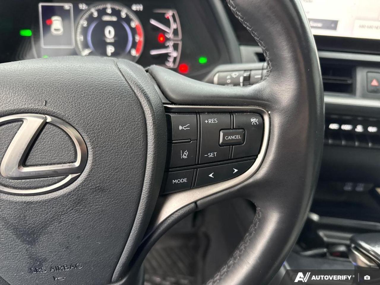 2023 Lexus UX 250H BACKUP CAM   BLUETOOTH   HTD SEATS   KEYLESS ENTRY Photo