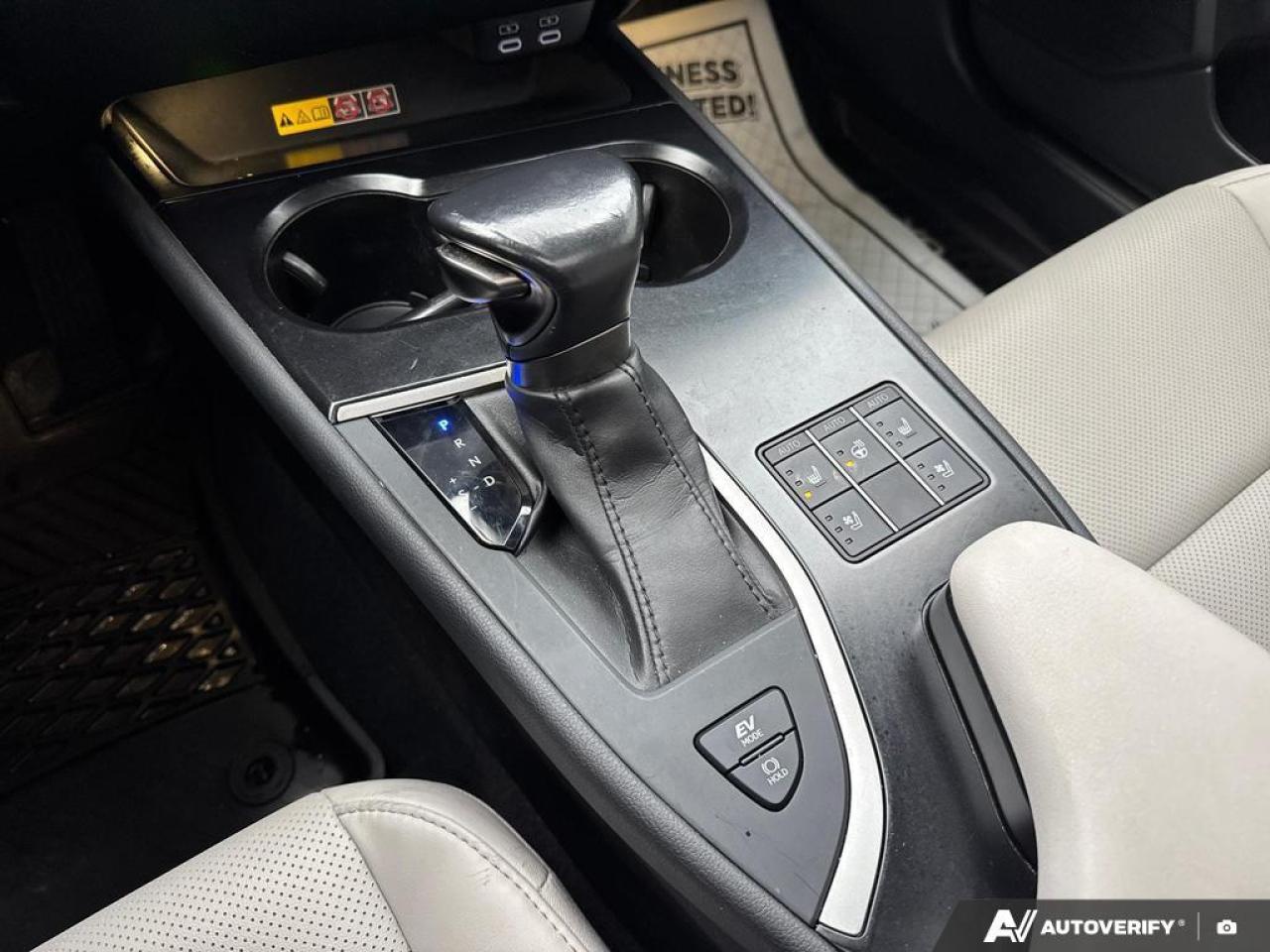 2023 Lexus UX 250H BACKUP CAM   BLUETOOTH   HTD SEATS   KEYLESS ENTRY Photo