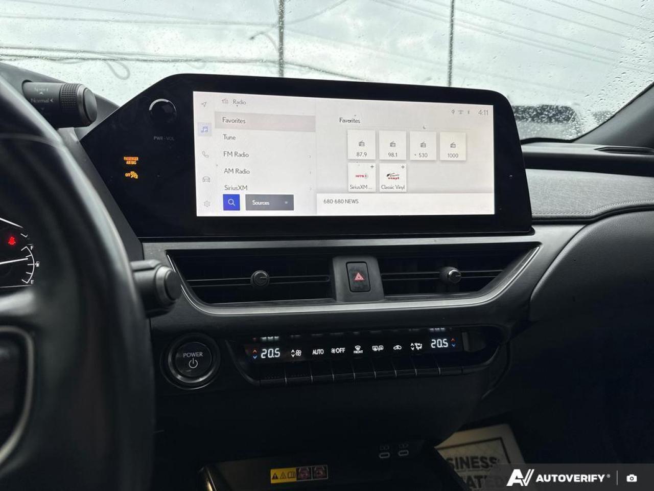 2023 Lexus UX 250H BACKUP CAM   BLUETOOTH   HTD SEATS   KEYLESS ENTRY Photo