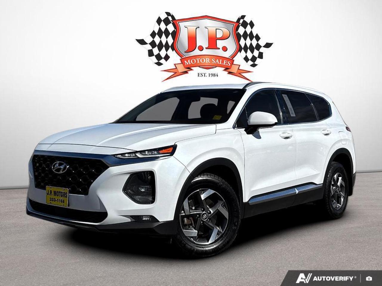 2020 Hyundai Santa Fe Essential 2.4  w/Safety Package BACKUP CAM   BLUET Photo0