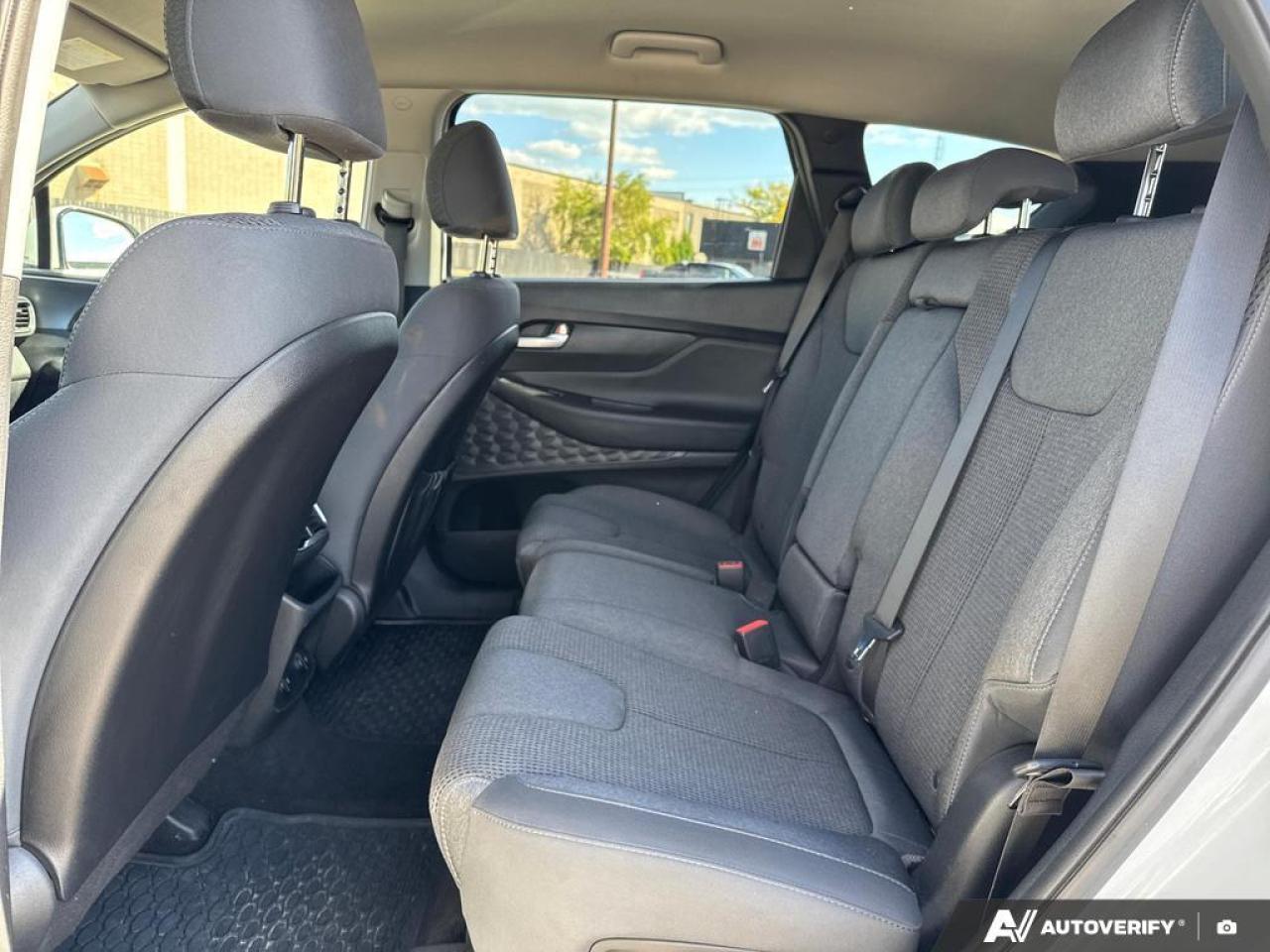 2020 Hyundai Santa Fe Essential 2.4  w/Safety Package BACKUP CAM   BLUET Photo