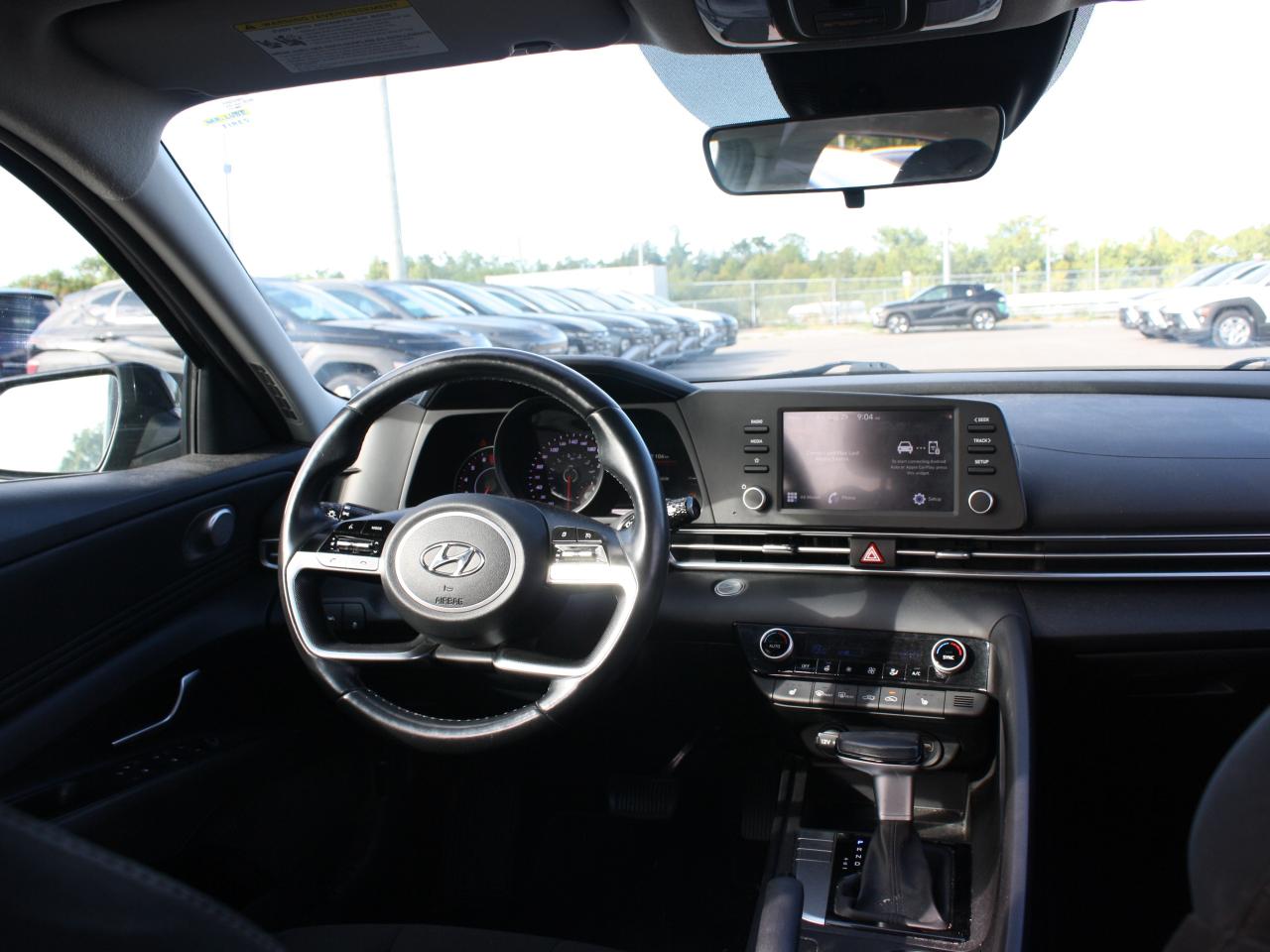 2022 Hyundai Elantra Preferred IVT w-Sun & Tech Package Photo