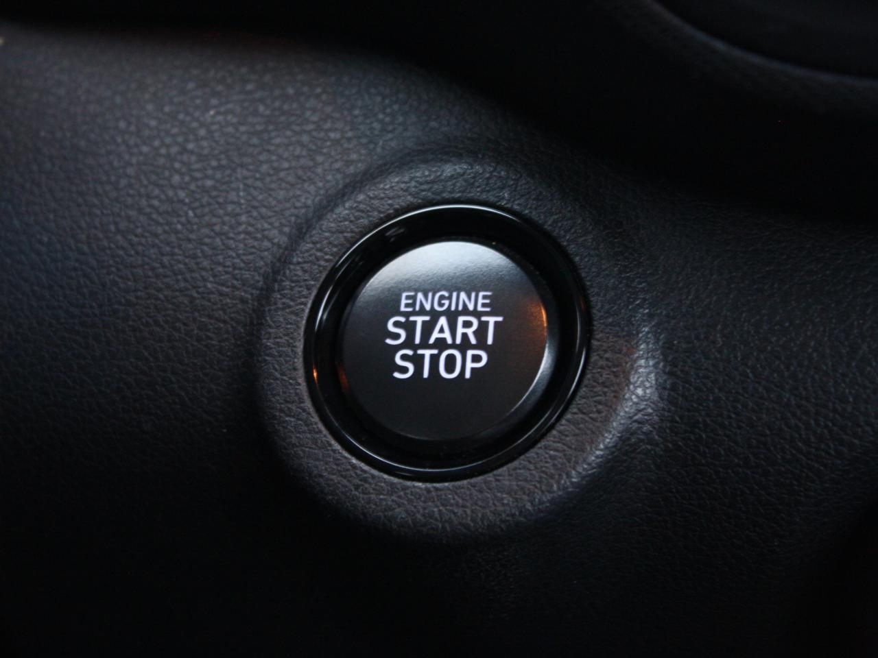 2023 Hyundai Venue Preferred / Heated Seats / Apple CarPlay / Android Photo