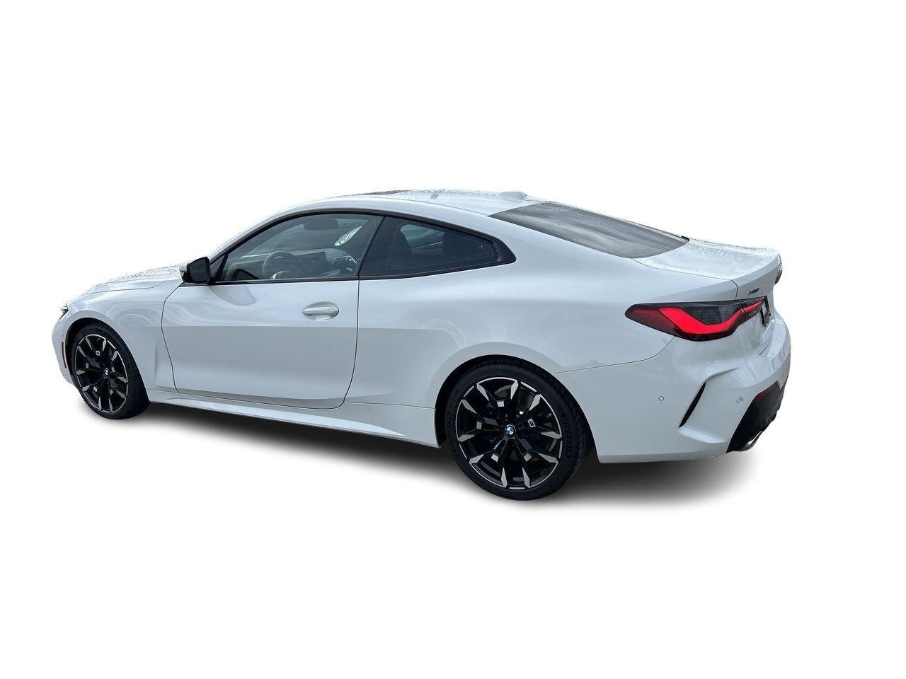 2025 BMW 4 Series xDrive Coupe Photo