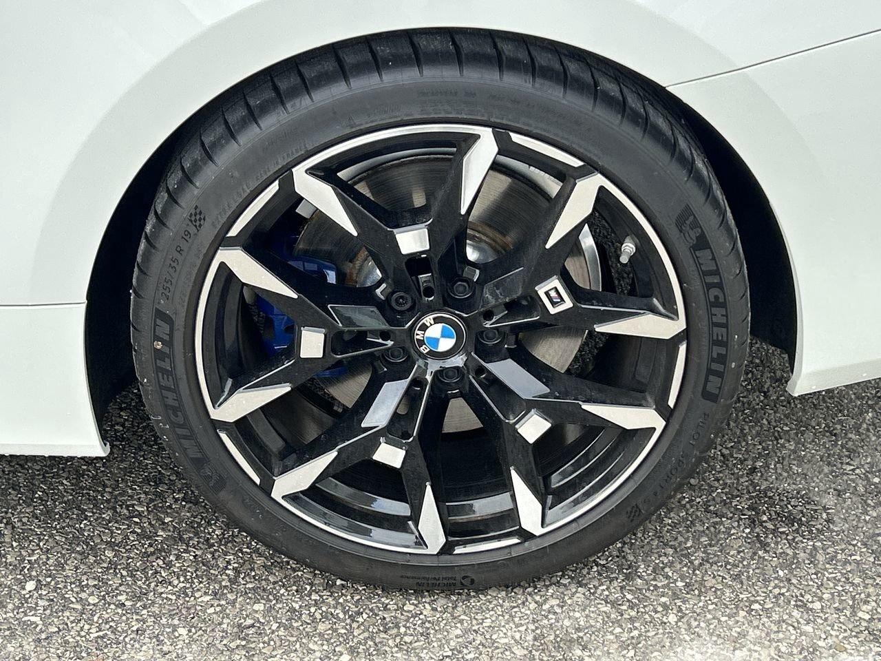 2025 BMW 4 Series xDrive Coupe Photo