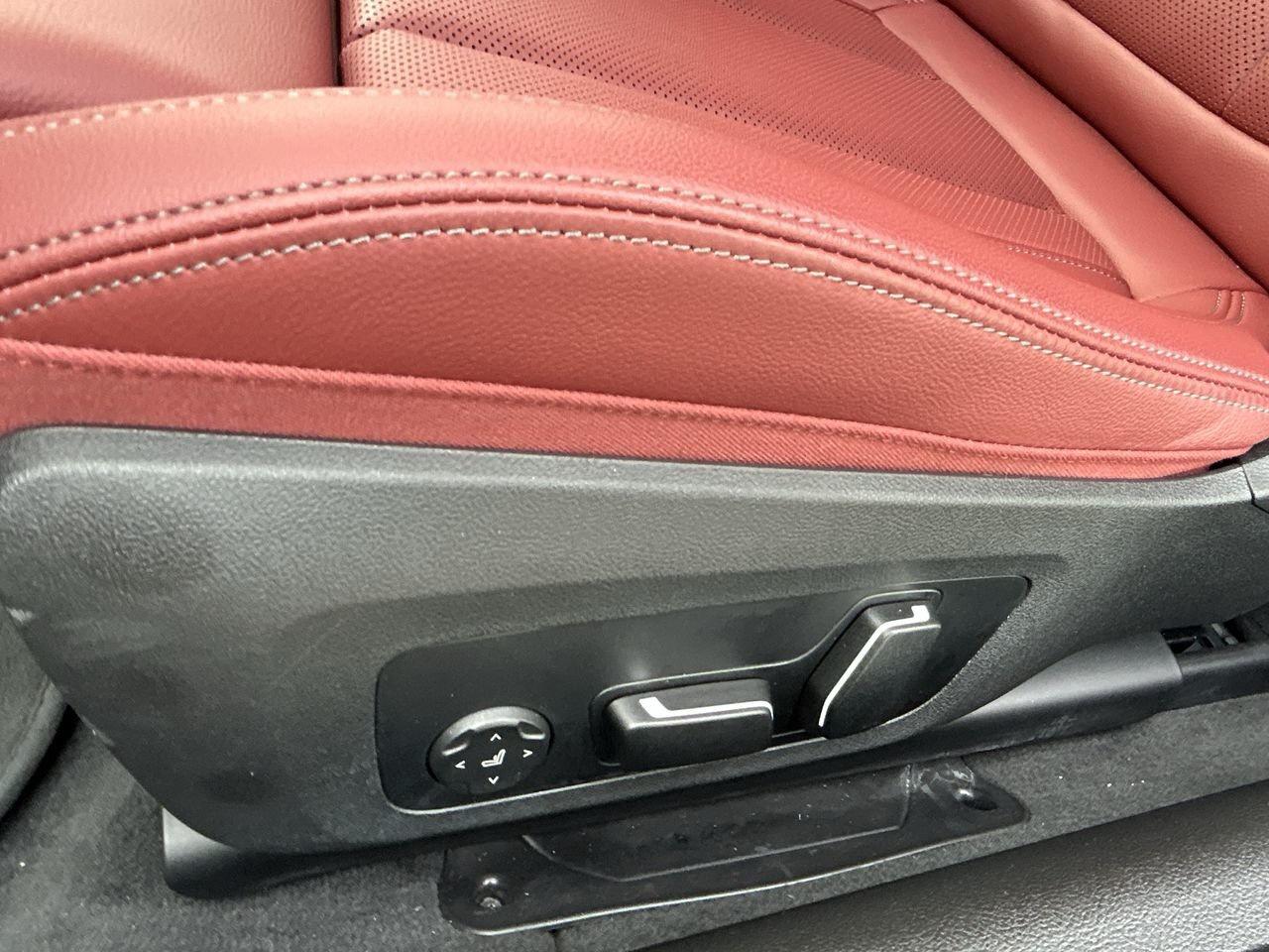 2025 BMW 4 Series xDrive Coupe Photo