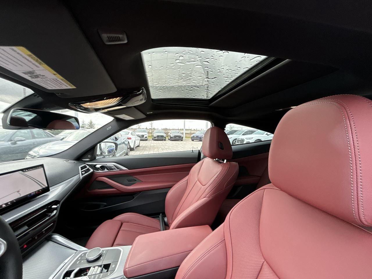 2025 BMW 4 Series xDrive Coupe Photo