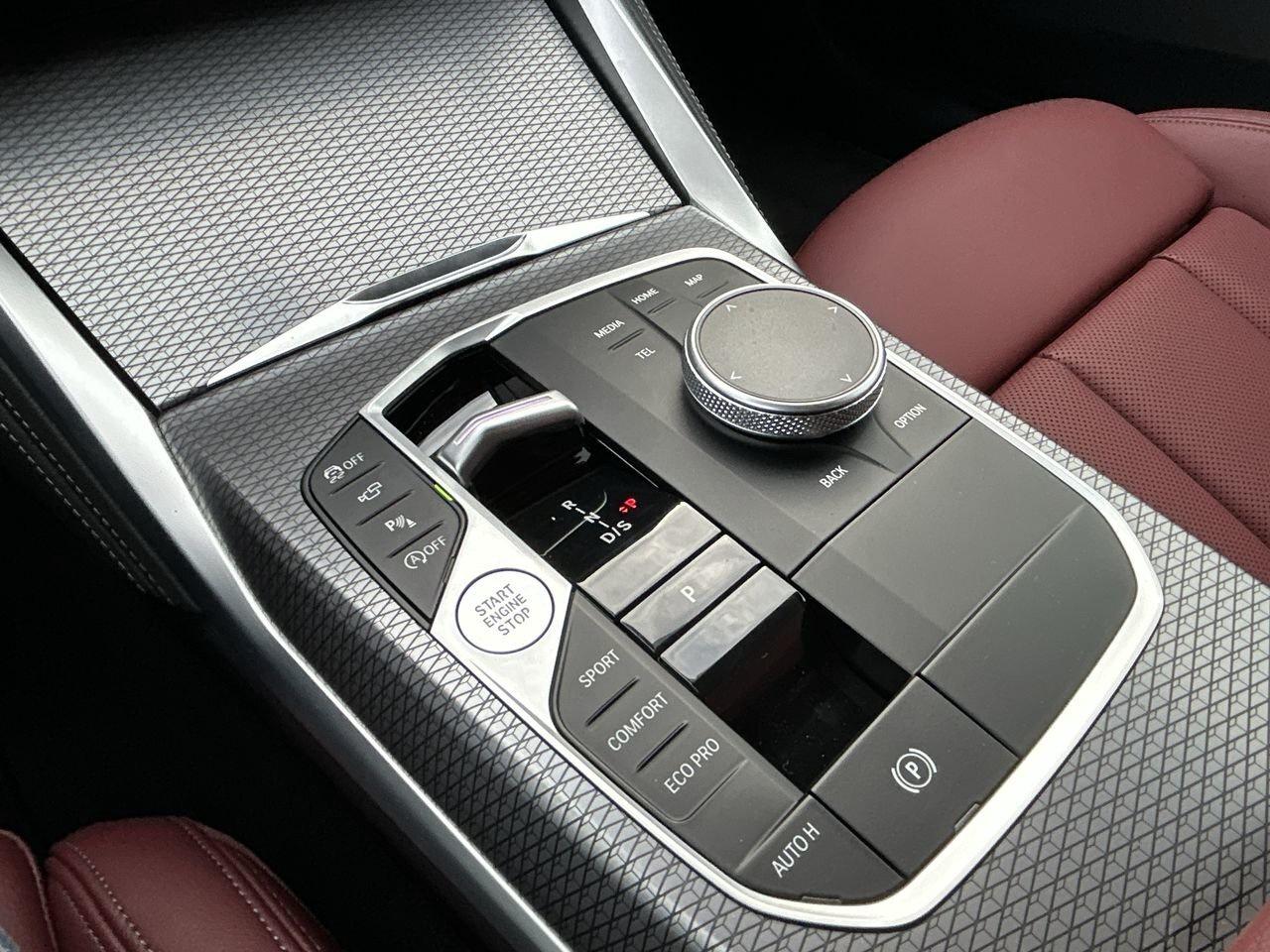 2025 BMW 4 Series xDrive Coupe Photo