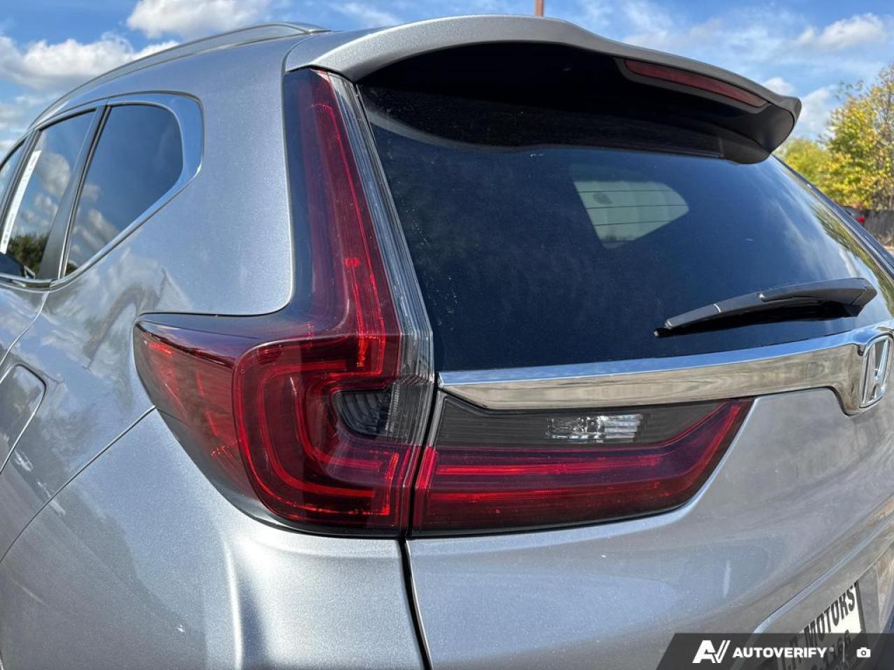 2020 Honda CR-V Touring BACKUP CAM   BLUETOOTH   HTD LTHR SEATS Photo