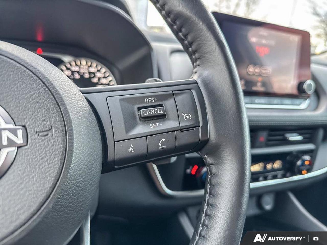 2024 Nissan Rogue S Photo