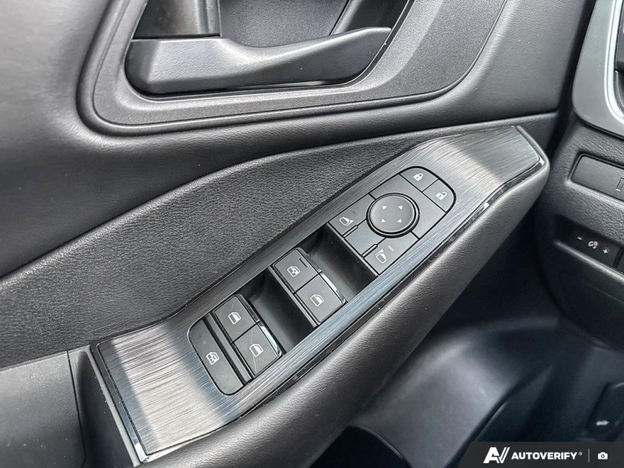 2024 Nissan Rogue S Photo