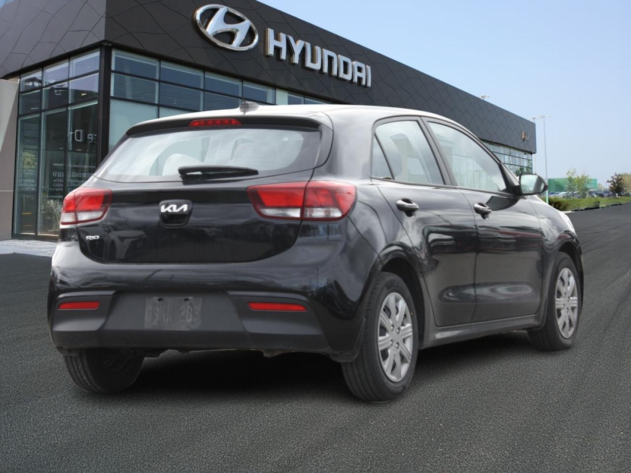 2023 Kia Rio 5-door LX+ / Heated Seats / Backup Camera / Bluetooth Photo3