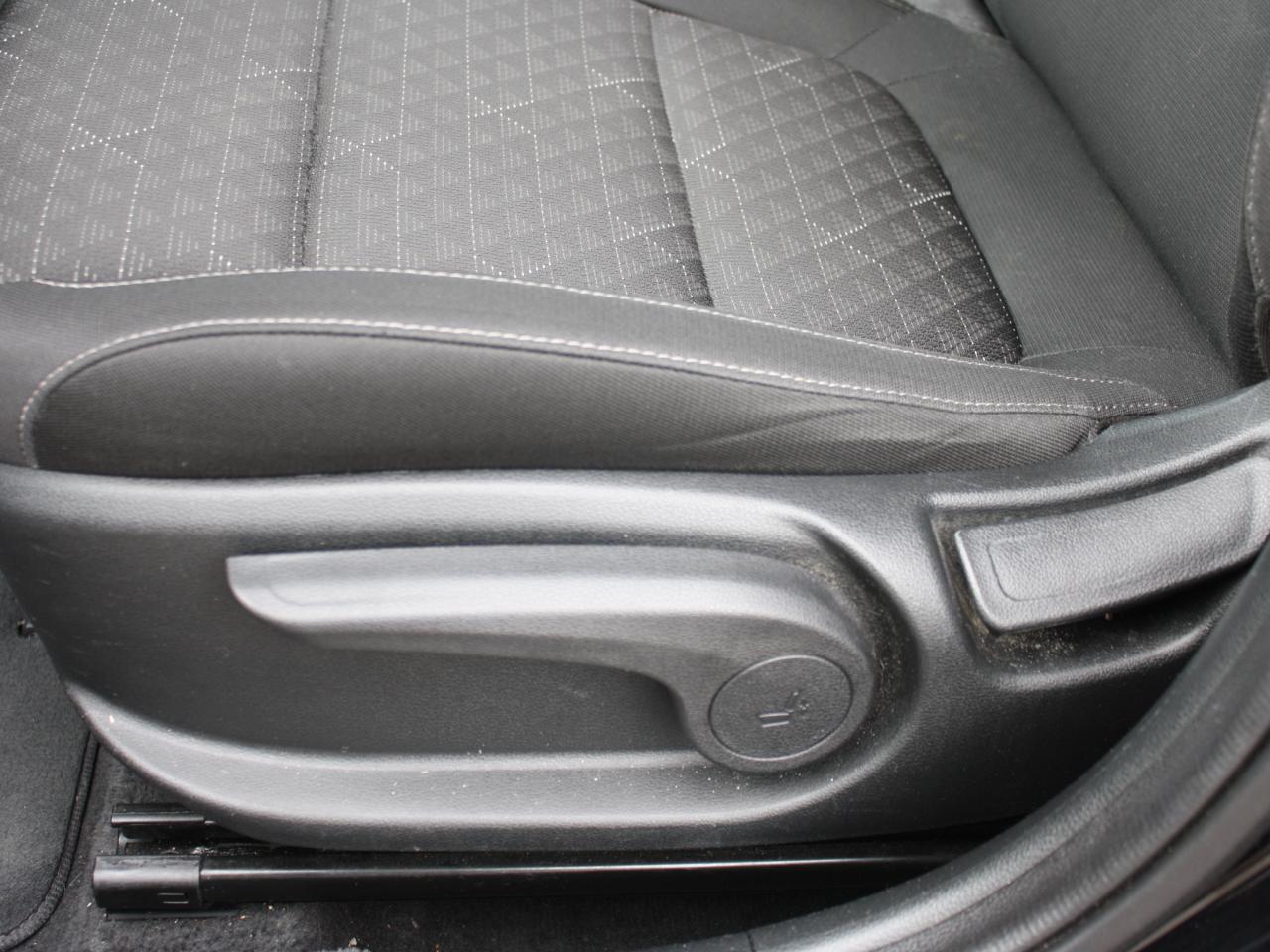 2023 Kia Rio 5-door LX+ / Heated Seats / Backup Camera / Bluetooth Photo