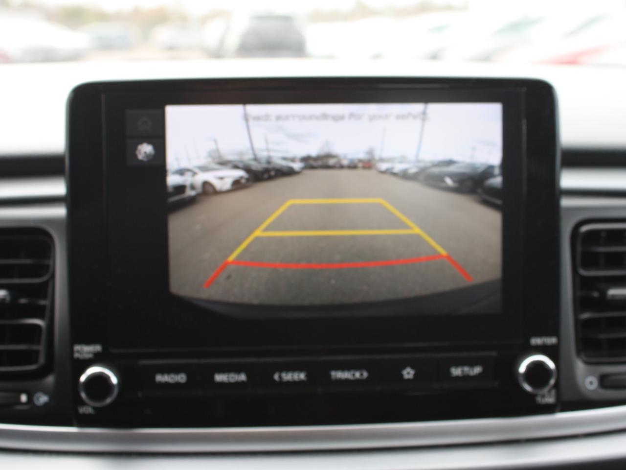 2023 Kia Rio 5-door LX+ / Heated Seats / Backup Camera / Bluetooth Photo