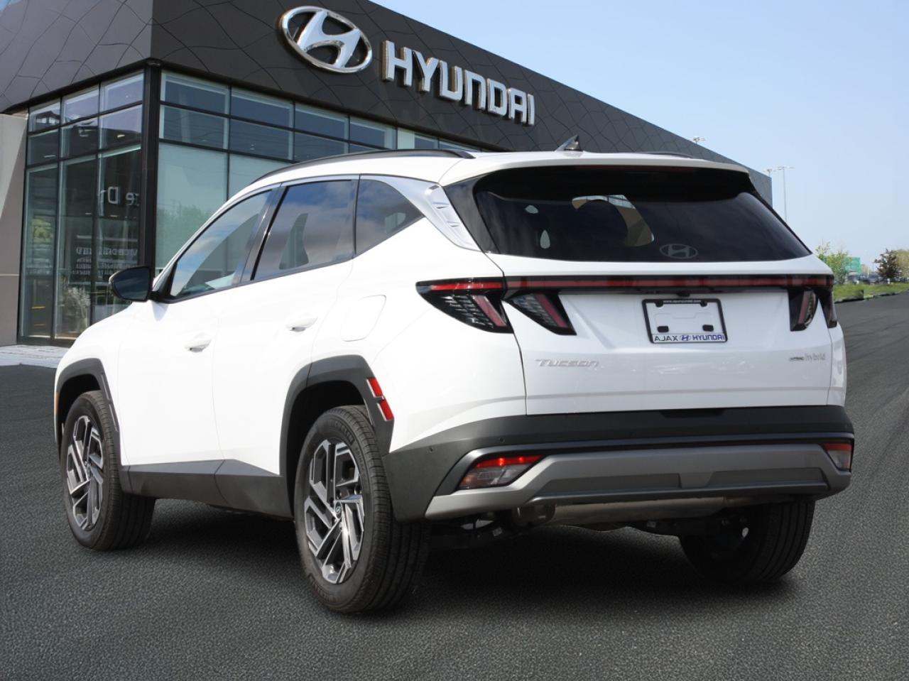 2025 Hyundai Tucson Hybrid Ultimate / Leather / Nav / Free Winter Tires Photo