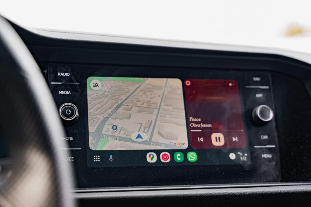 2024 Volkswagen Jetta GLI 2.0T GLI - Manual - 40th Anniversary Edition Photo