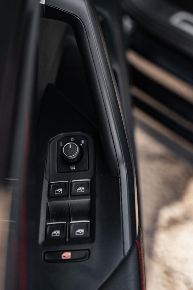 2024 Volkswagen Jetta GLI 2.0T GLI - Manual - 40th Anniversary Edition Photo