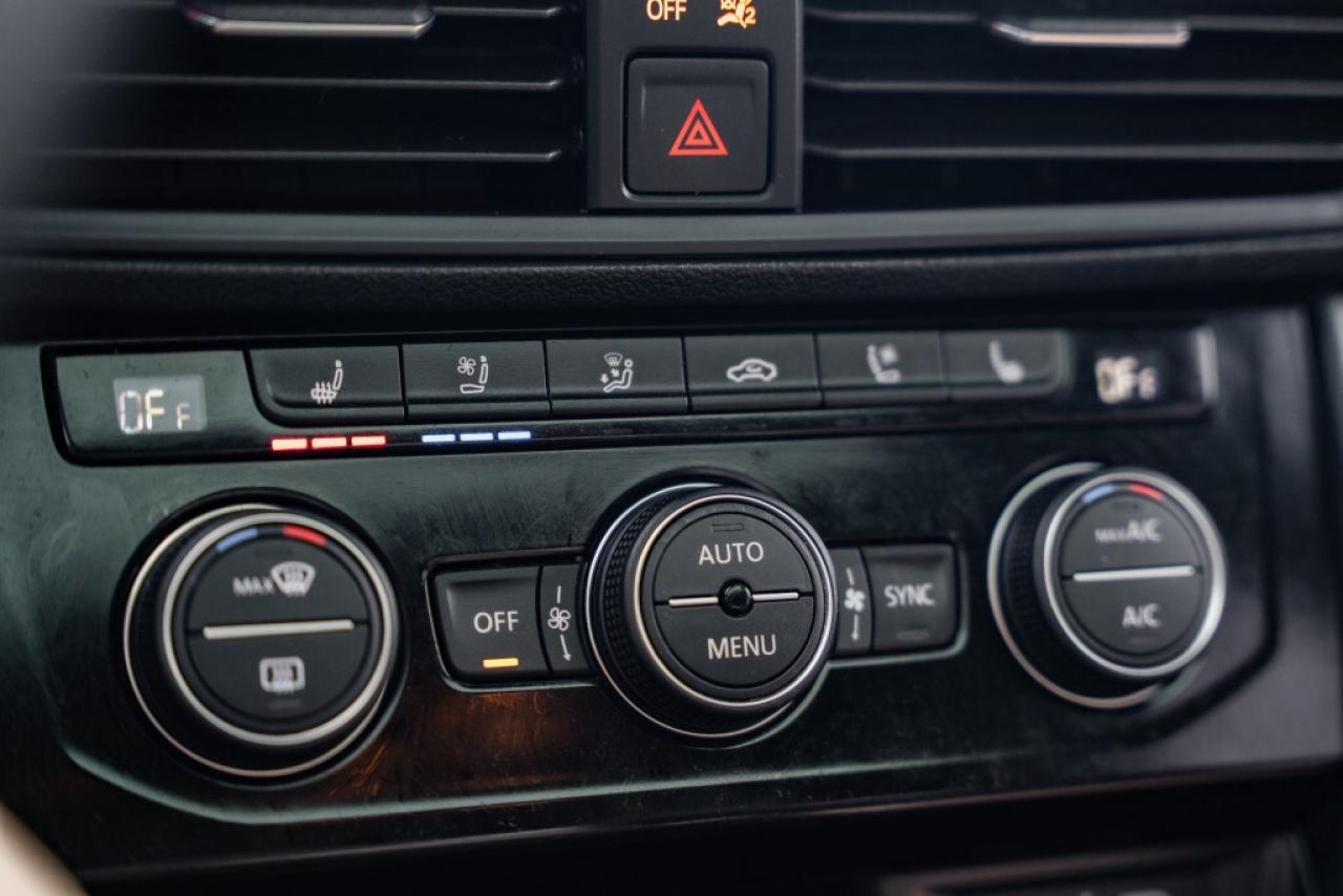 2024 Volkswagen Jetta GLI 2.0T GLI - Manual - 40th Anniversary Edition Photo