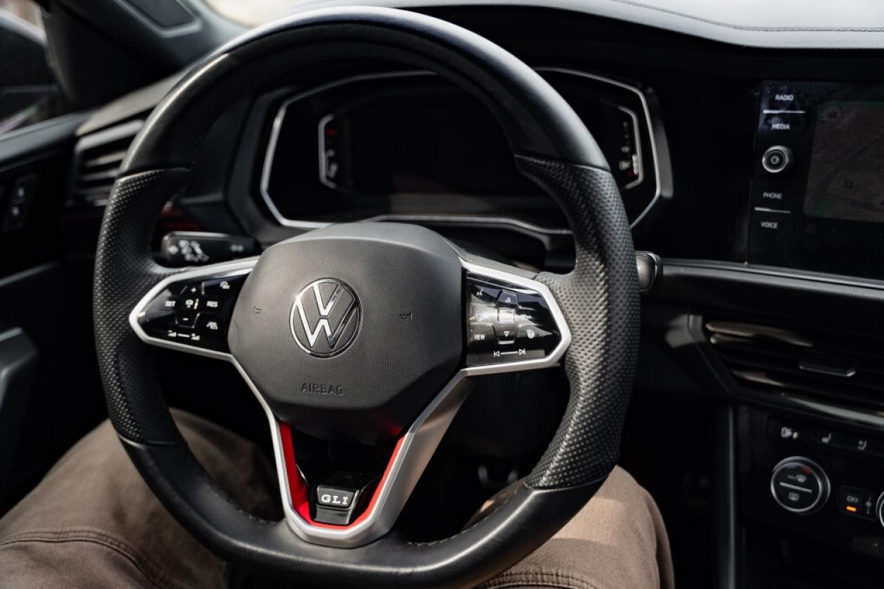 2024 Volkswagen Jetta GLI 2.0T GLI - Manual - 40th Anniversary Edition Photo