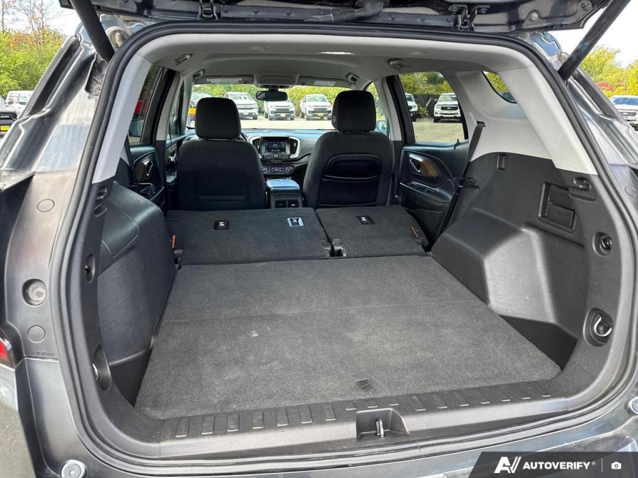 2019 GMC Terrain SLE BACKUP CAM   BLUETOOTH   HTD SEATS   KEYLESS E Photo