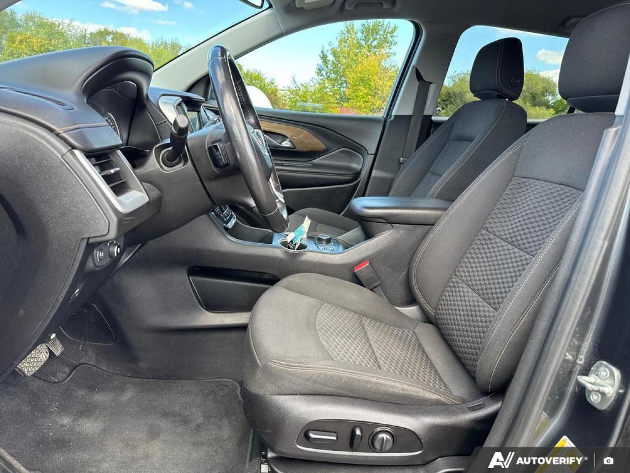 2019 GMC Terrain SLE BACKUP CAM   BLUETOOTH   HTD SEATS   KEYLESS E Photo