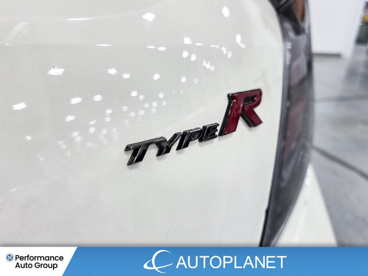 2018 Honda Civic Type R , Turbo, Navi, Back Up Cam, Recaro Seats, 306 HP Photo