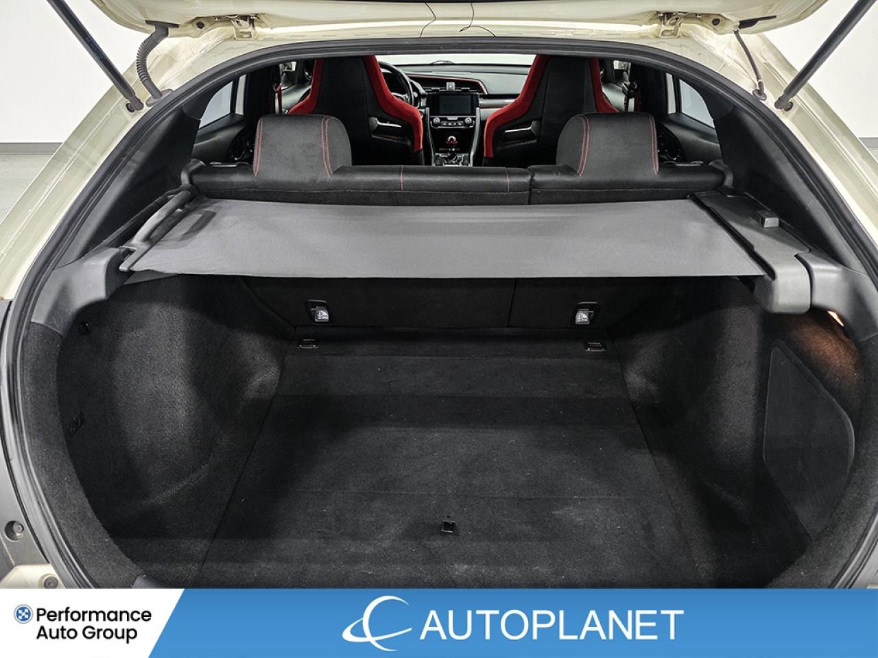 2018 Honda Civic Type R , Turbo, Navi, Back Up Cam, Recaro Seats, 306 HP Photo