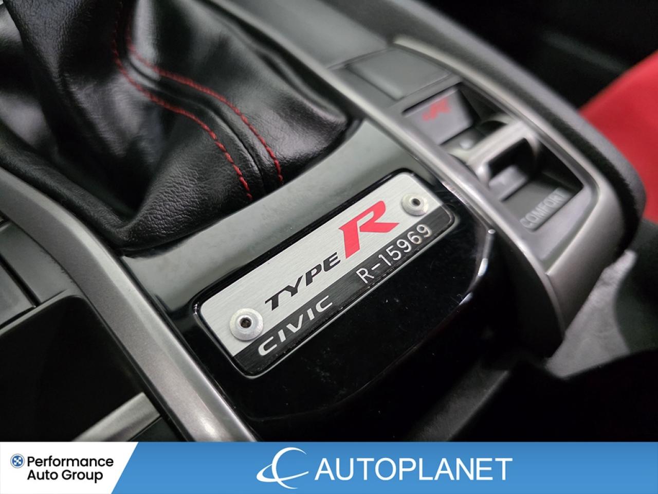 2018 Honda Civic Type R , Turbo, Navi, Back Up Cam, Recaro Seats, 306 HP Photo