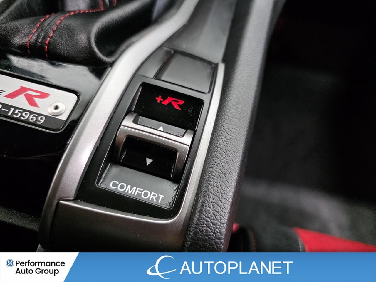 2018 Honda Civic Type R , Turbo, Navi, Back Up Cam, Recaro Seats, 306 HP Photo