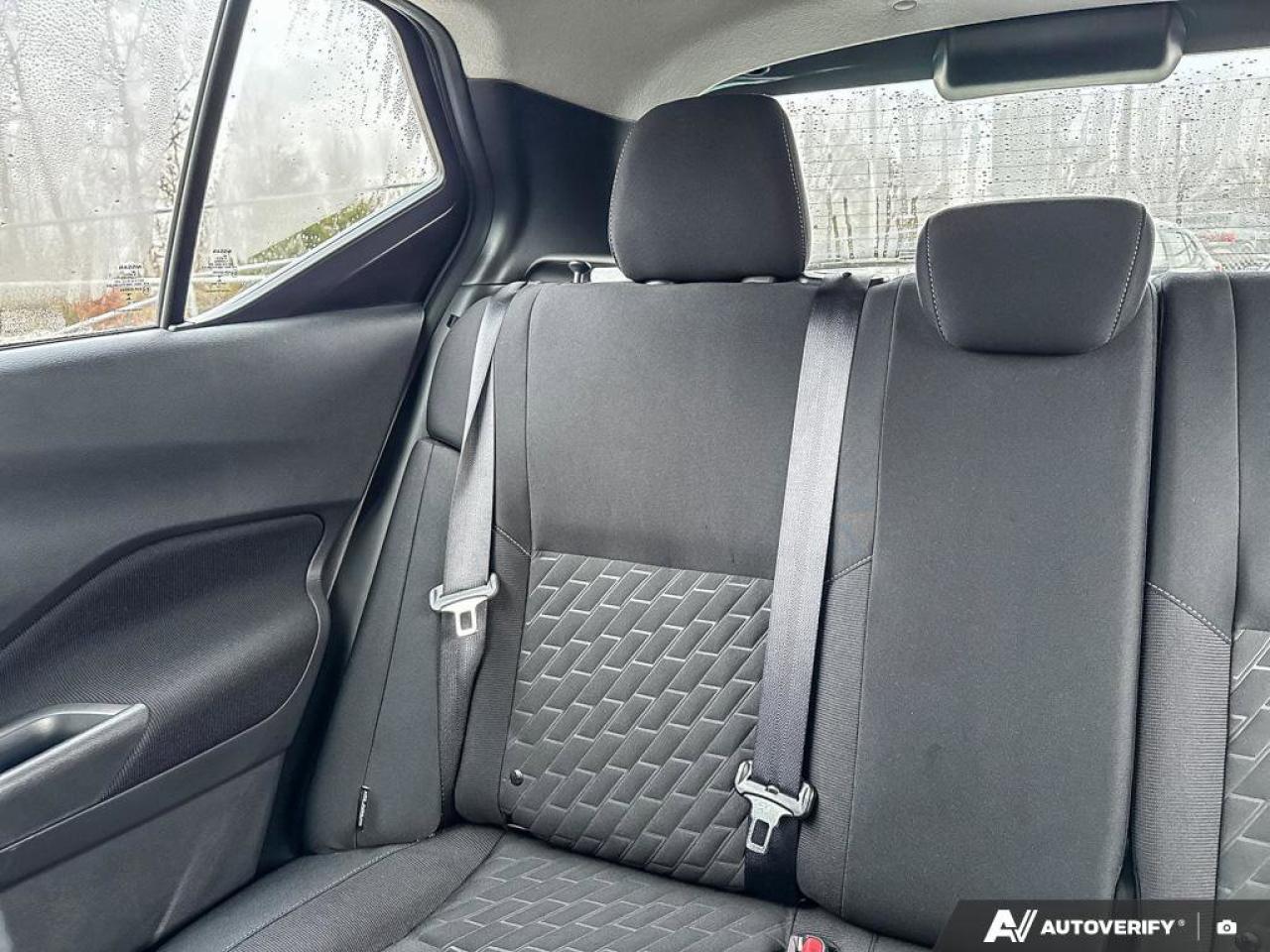 2023 Nissan Kicks SV Photo