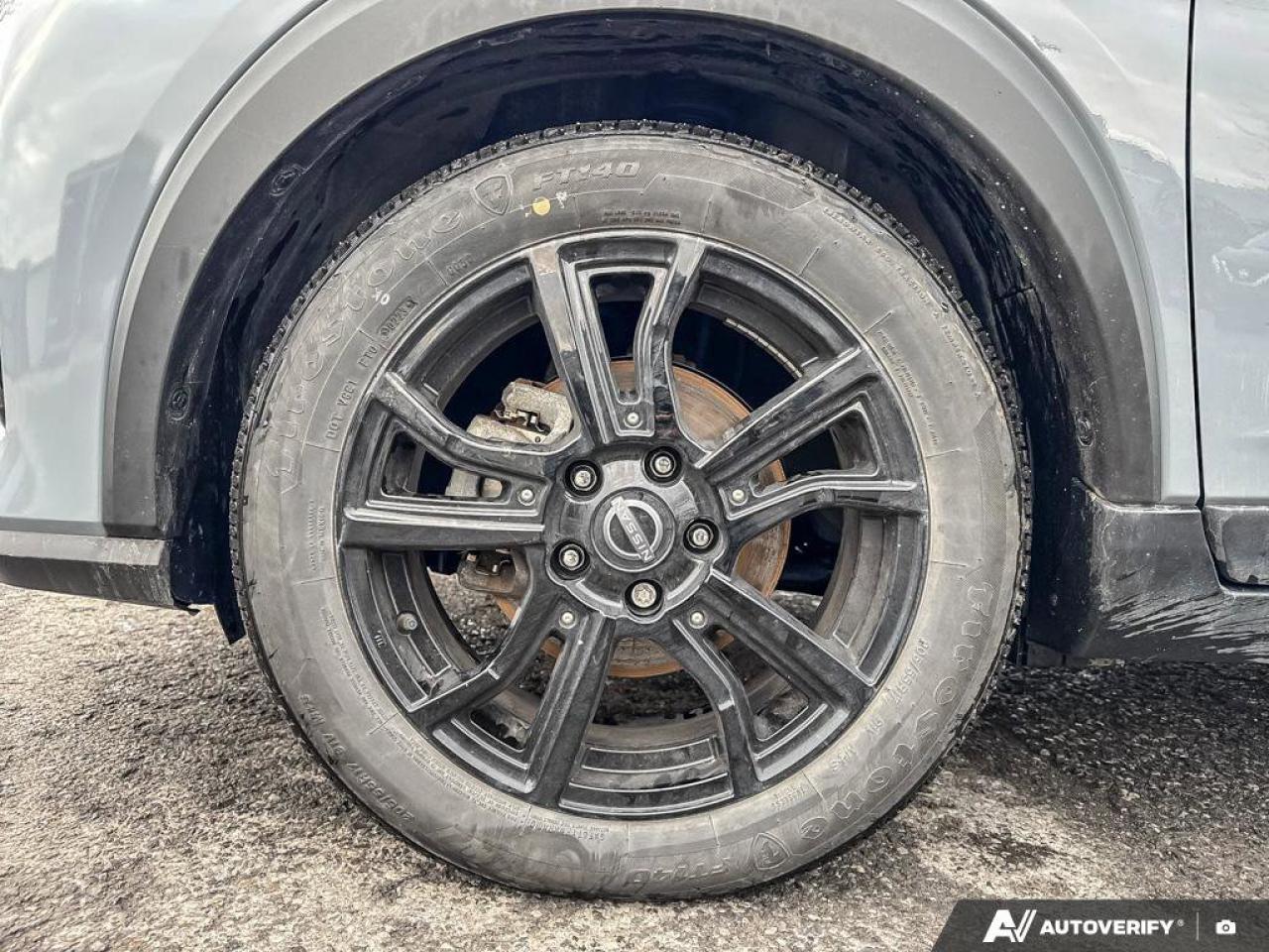 2023 Nissan Kicks SV Photo