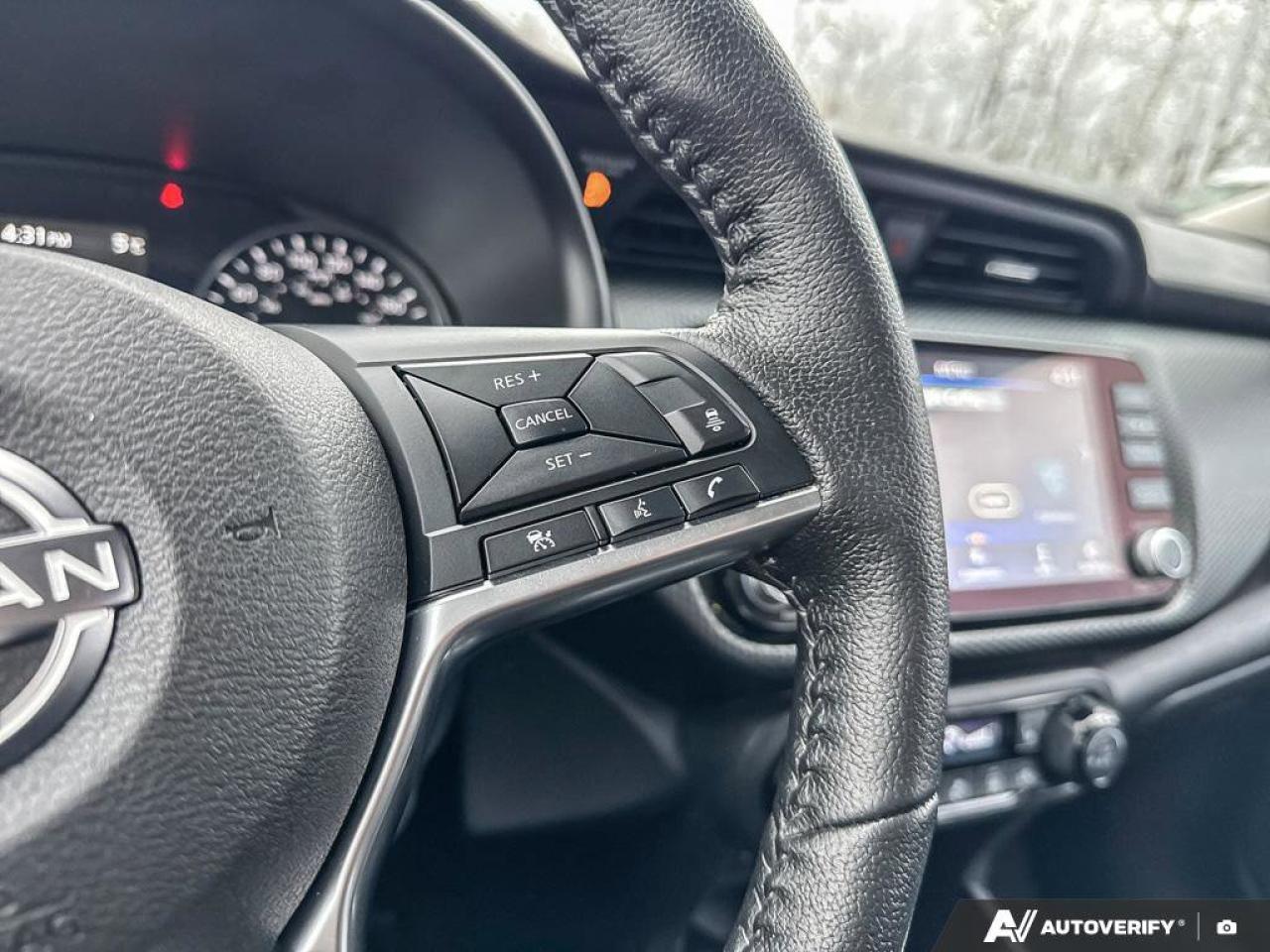 2023 Nissan Kicks SV Photo