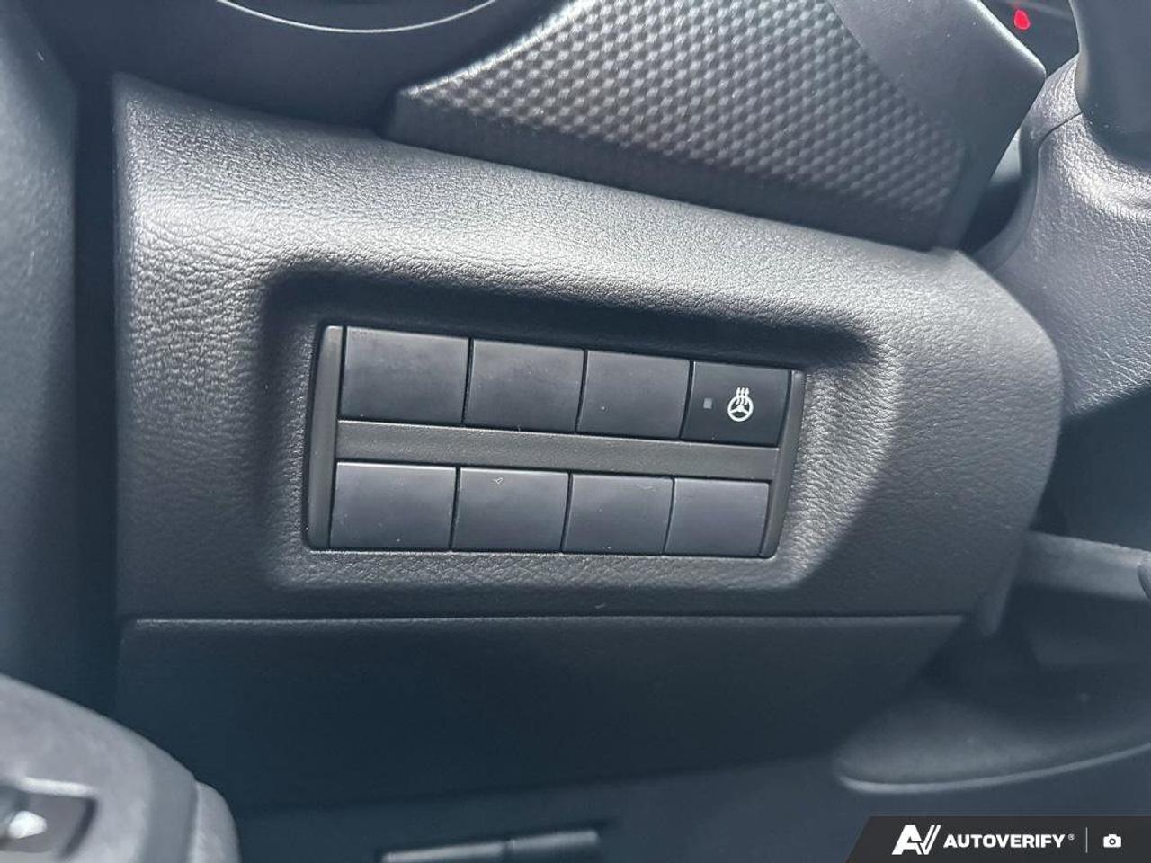 2023 Nissan Kicks SV   Apple Car Play   Heated Steering   Heated Sea Photo