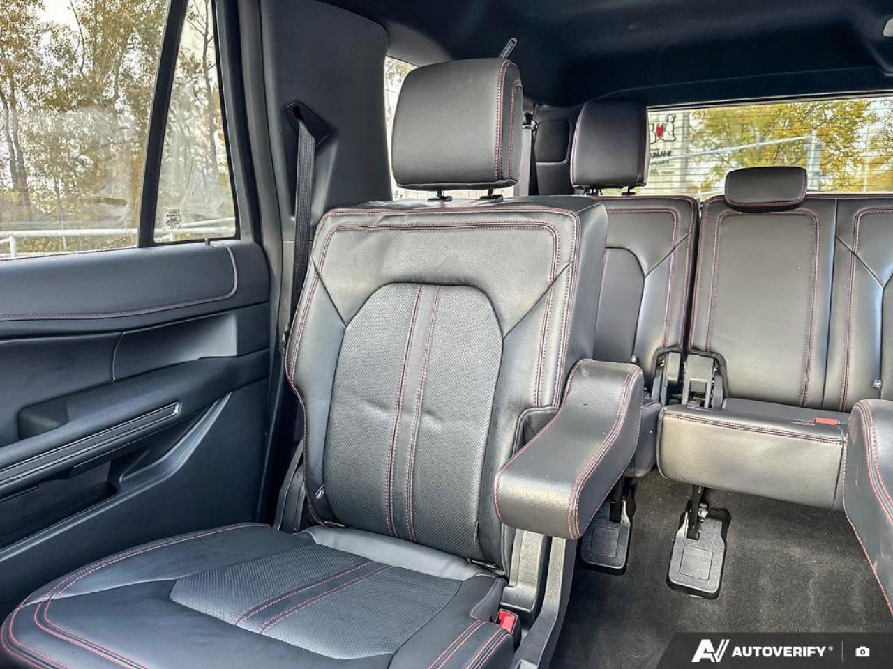 2023 Ford Expedition Limited MAX Photo