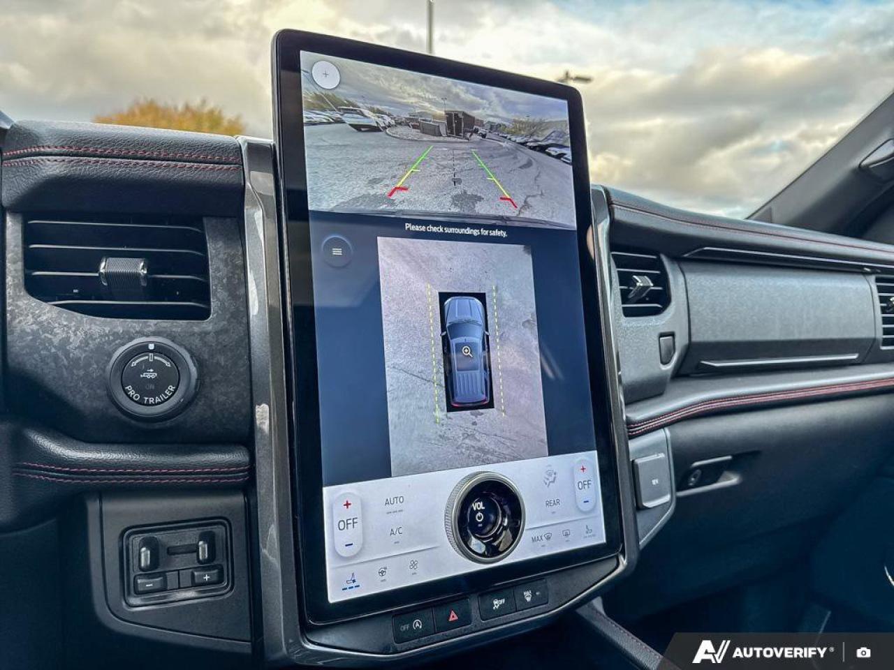 2023 Ford Expedition Limited MAX Photo