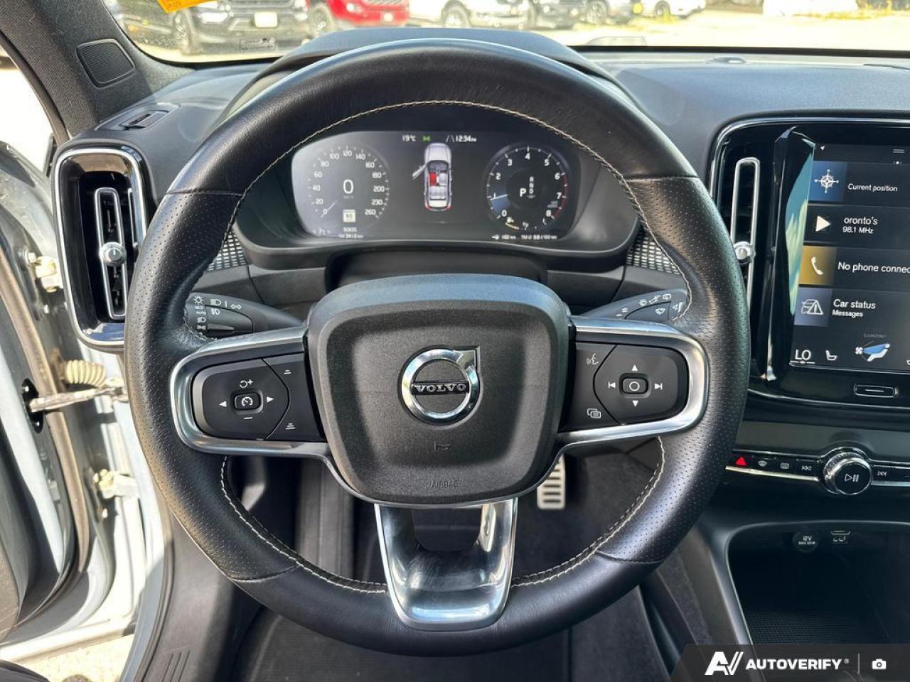 2021 Volvo XC40 T5 R-Design BACKUP CAM   BLUETOOTH   HTD SEATS   K Photo