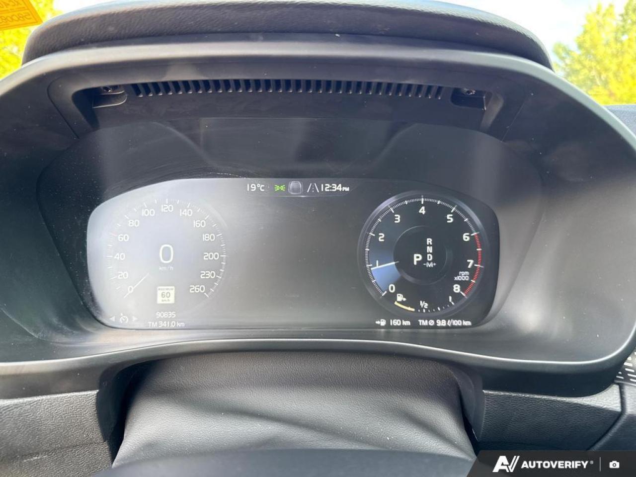 2021 Volvo XC40 T5 R-Design BACKUP CAM   BLUETOOTH   HTD SEATS   K Photo