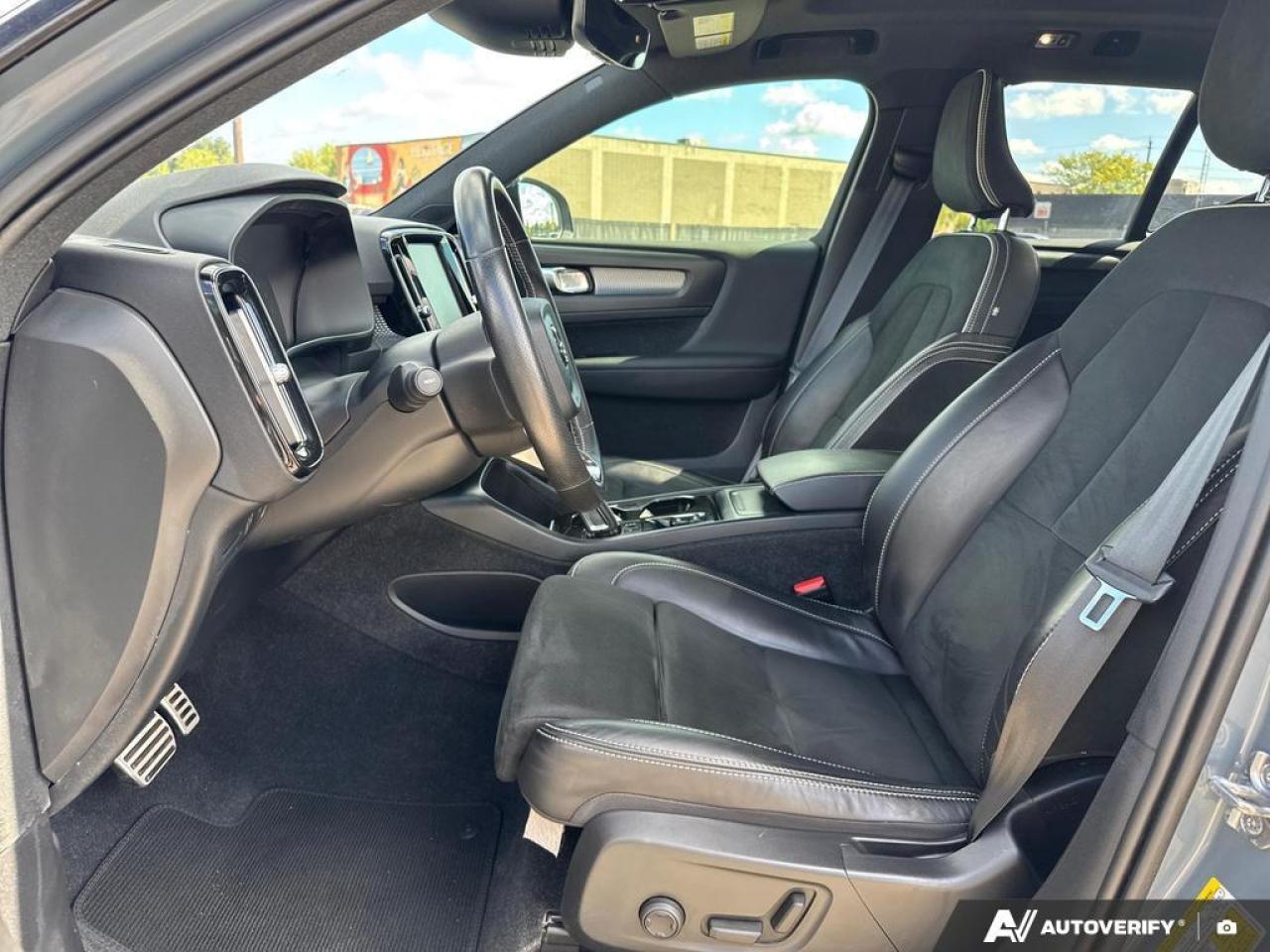 2021 Volvo XC40 T5 R-Design BACKUP CAM   BLUETOOTH   HTD SEATS   K Photo