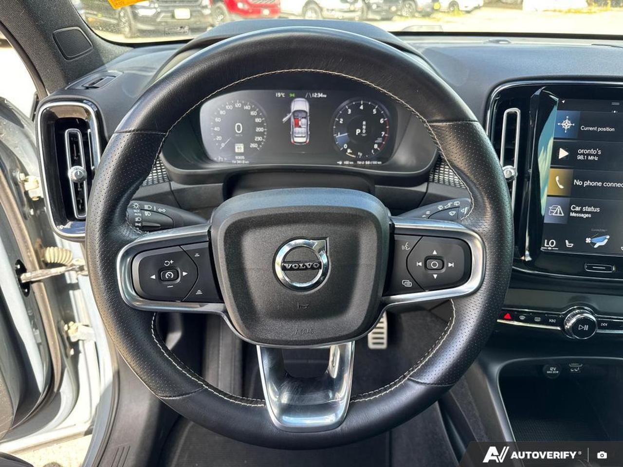 2021 Volvo XC40 T5 R-Design BACKUP CAM   BLUETOOTH   HTD SEATS   K Photo