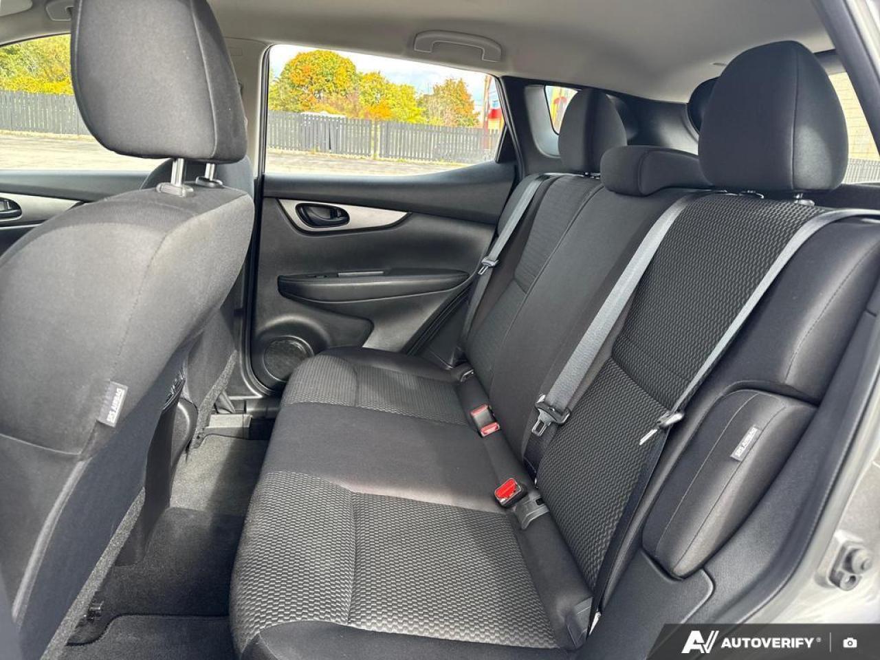 2023 Nissan Qashqai S BACKUP CAM   BLUETOOTH   HTD SEATS   KEYLESS ENT Photo